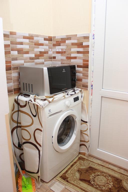 Apartment Izabella Tbilisi Esterno foto